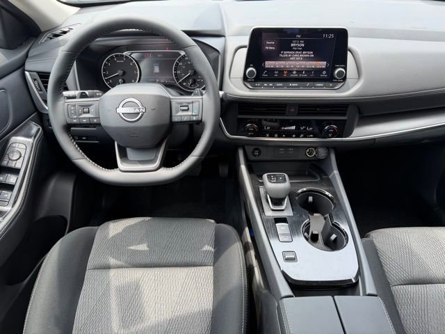 New 2026 Nissan Rogue SV FWD image 16