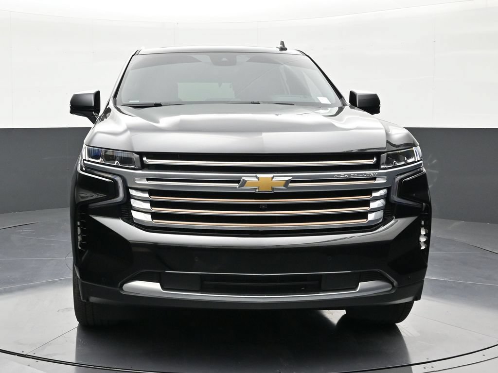 Used 2024 Chevrolet Tahoe High Country w/ Premium Package AWD/4WD image 8