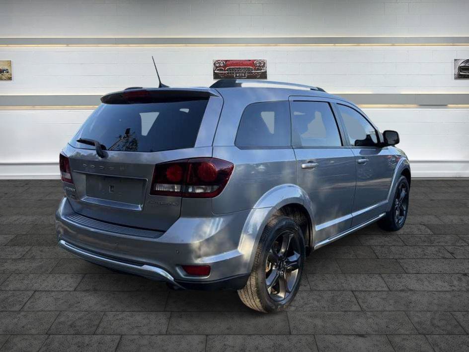 Used 2020 Dodge Journey Crossroad FWD image 7