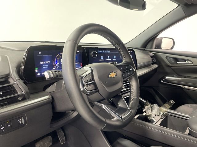 Used 2025 Chevrolet Traverse LT image 14