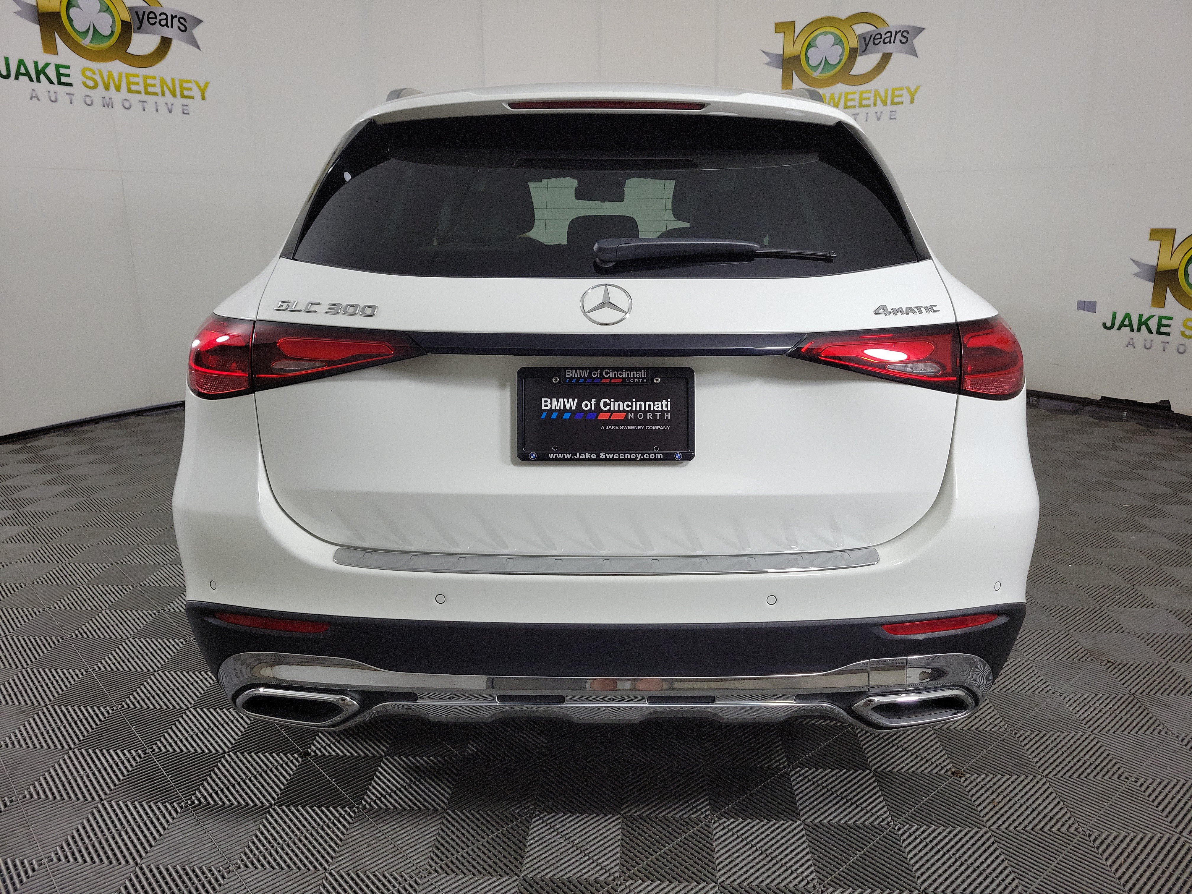 Used 2025 Mercedes-Benz GLC 300 4MATIC image 6