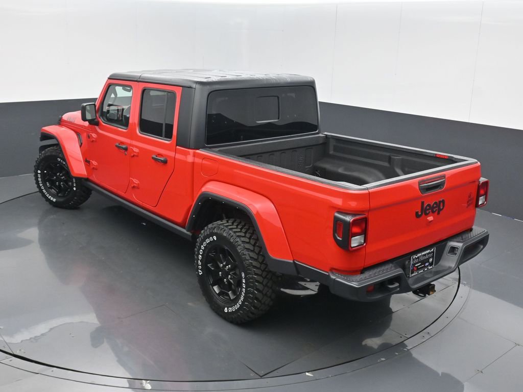 Certified 2022 Jeep Gladiator Willys image 38