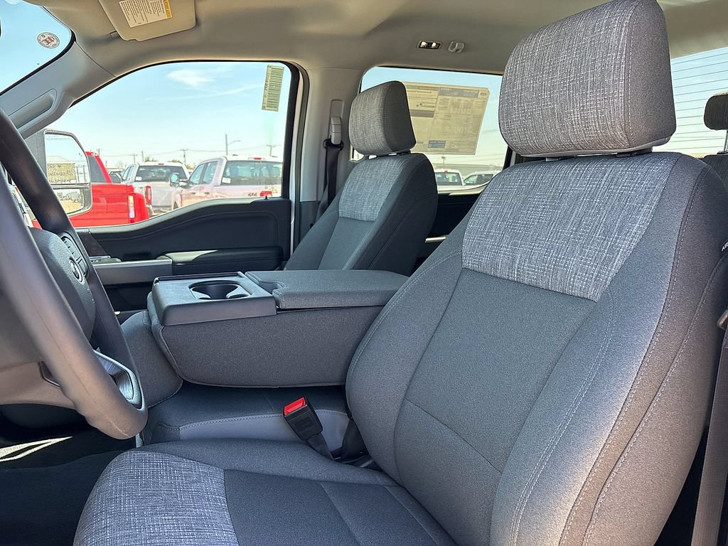 New 2026 Ford F350 XLT w/ XLT Premium Package AWD/4WD image 19