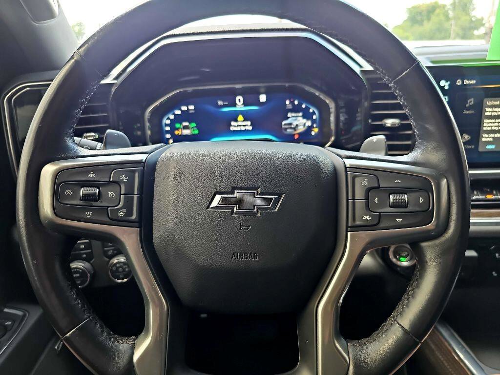 Used 2022 Chevrolet Silverado 1500 LT Trail Boss w/ LT Trail Boss Premium Package image 19