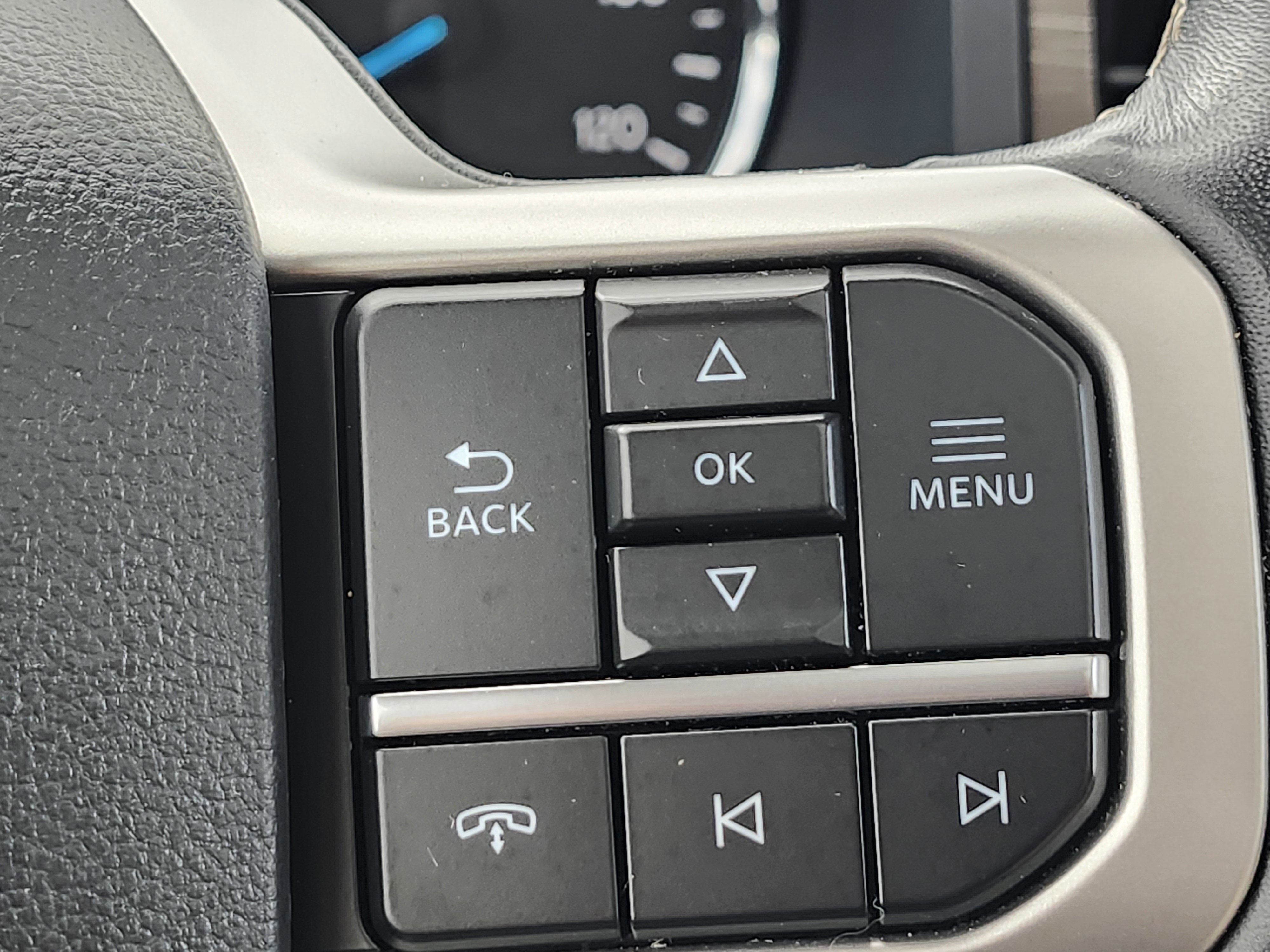 Used 2024 Ford Expedition Limited image 34