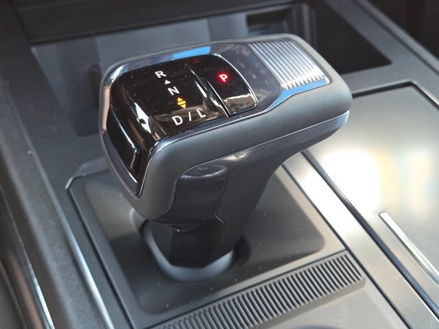 Used 2026 GMC Hummer EV SUV w/ LPO, Dark Essentials Package AWD/4WD image 32