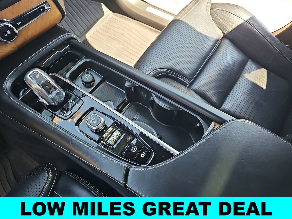 Used 2018 Volvo XC90 T8 Inscription w/ Convenience Package AWD/4WD image 26