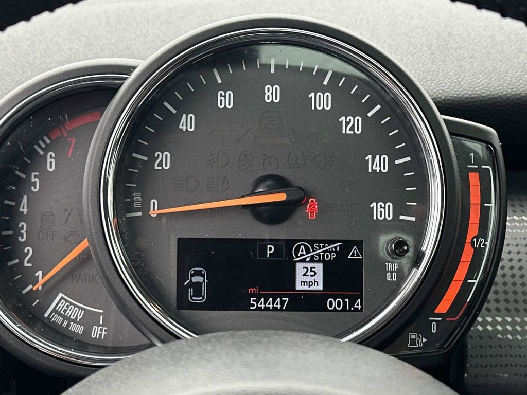 Used 2020 MINI Cooper 2-Door Hardtop image 19