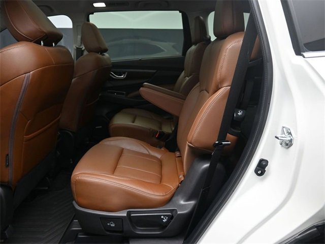 Used 2025 Subaru Ascent Touring w/ Popular Package #1 image 21