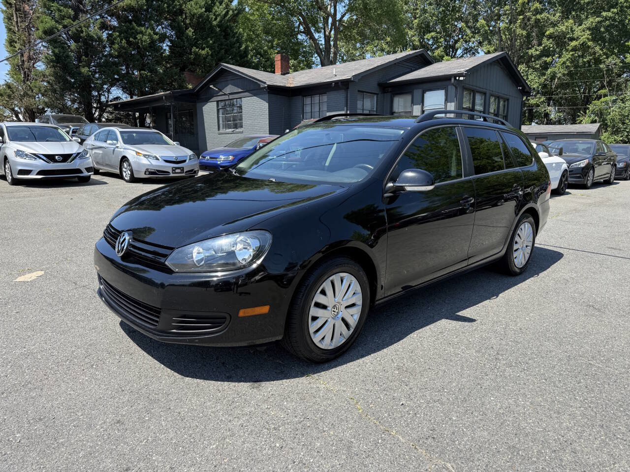 Used 2013 Volkswagen Jetta S FWD image 2