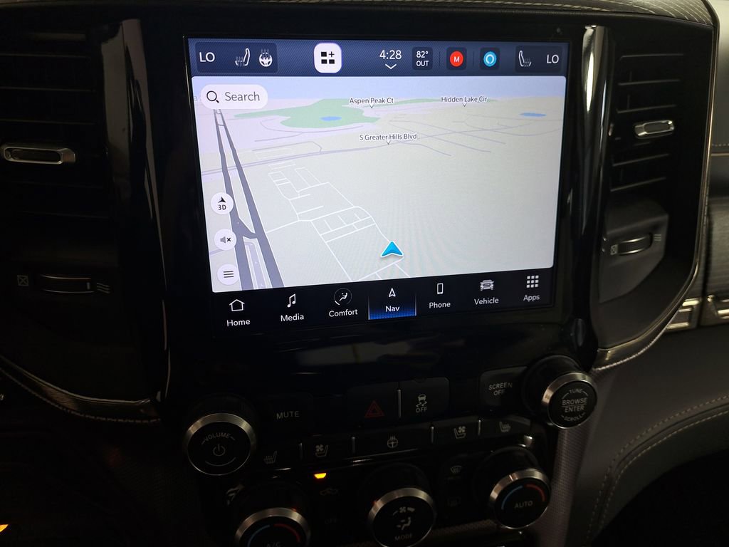 Used 2023 RAM 2500 Limited w/ Towing Technology Group image 22