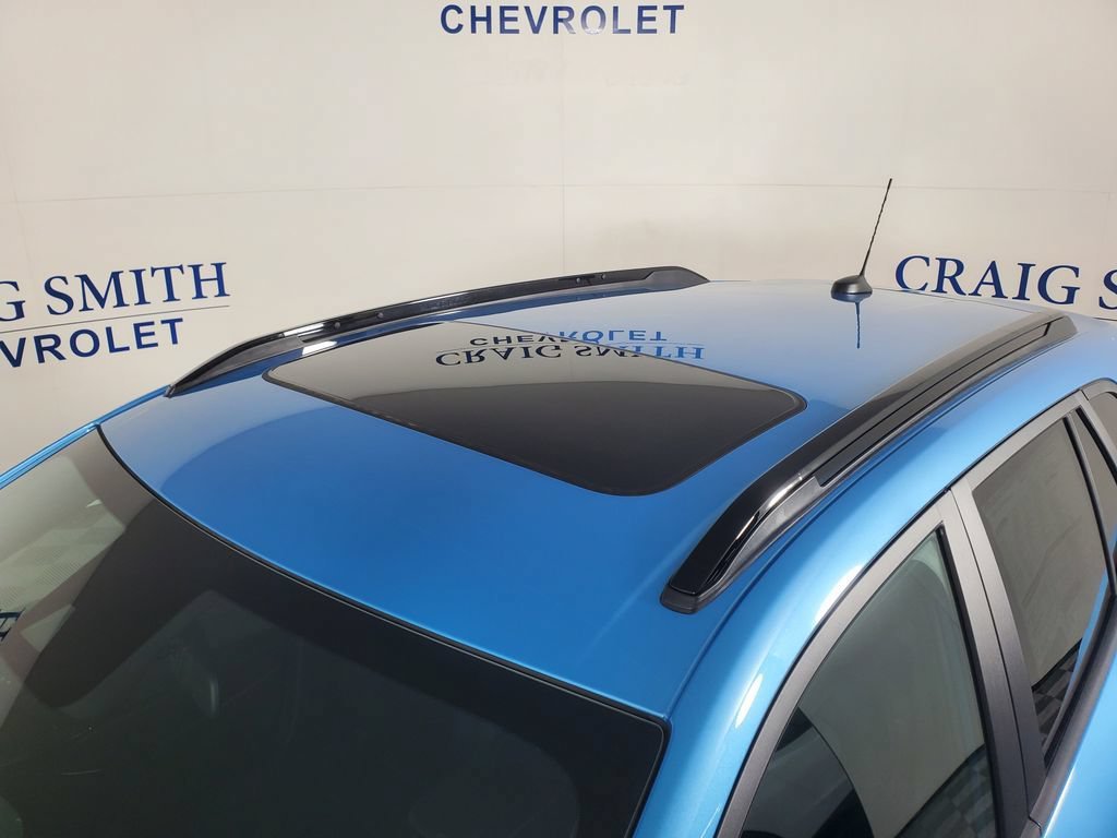 New 2026 Chevrolet Trax RS w/ Sunroof Package FWD image 29