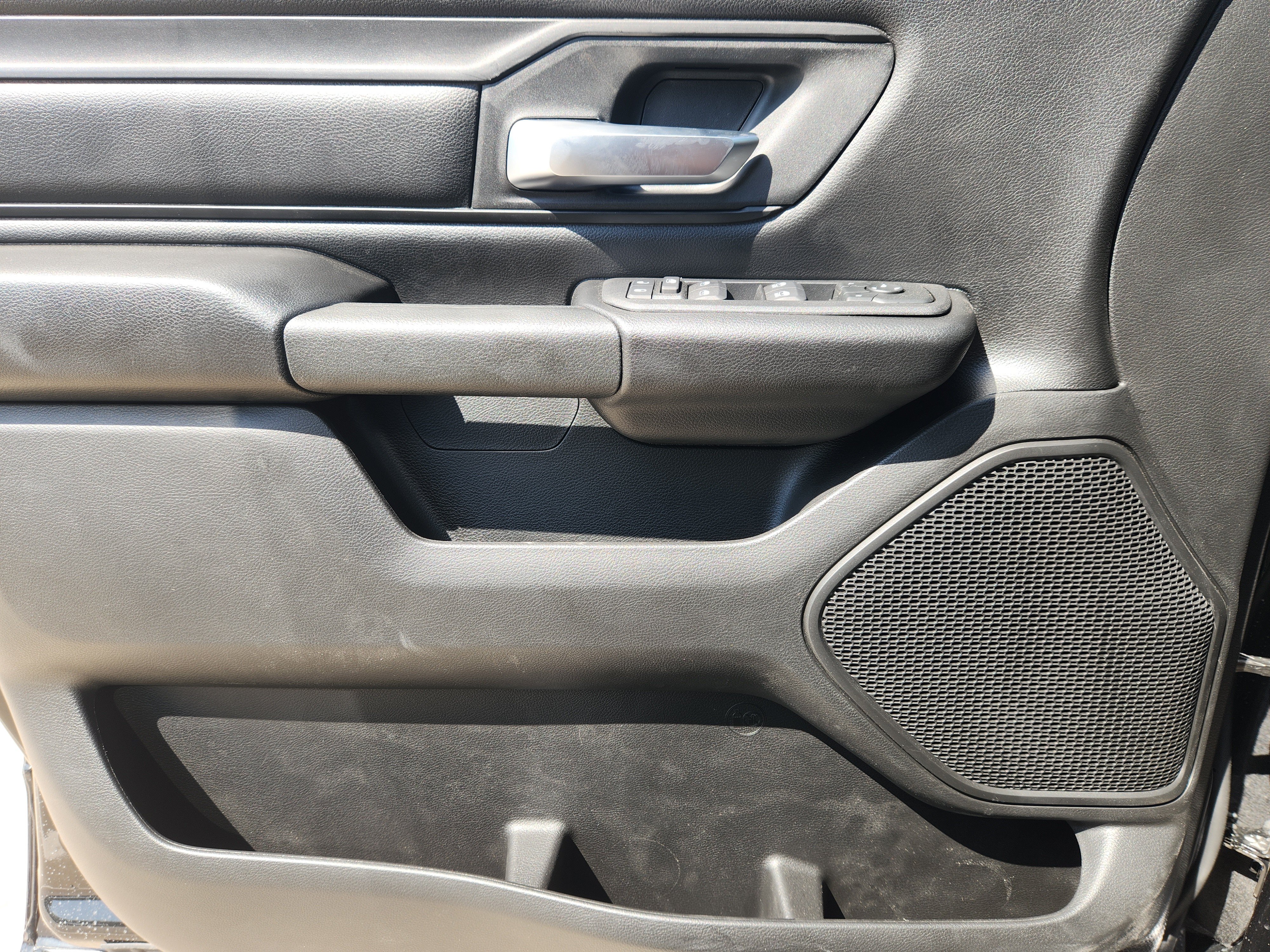 New 2026 RAM 1500 Warlock AWD/4WD image 17