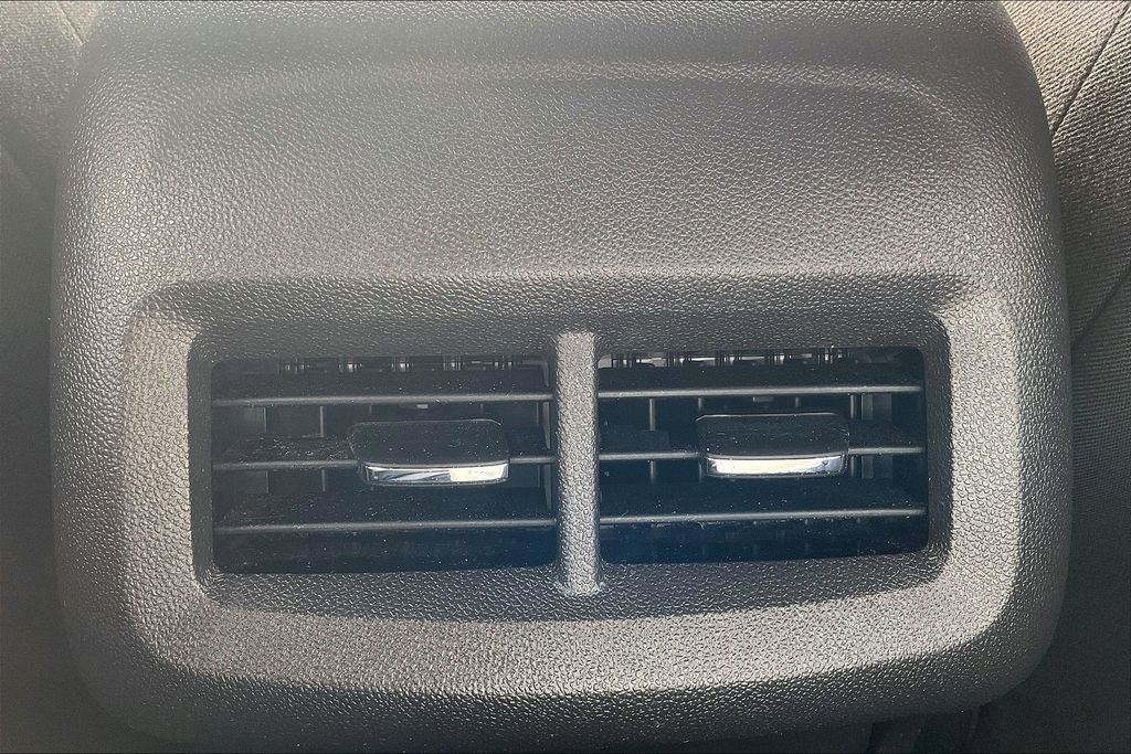 Used 2023 Chevrolet Equinox LT image 12