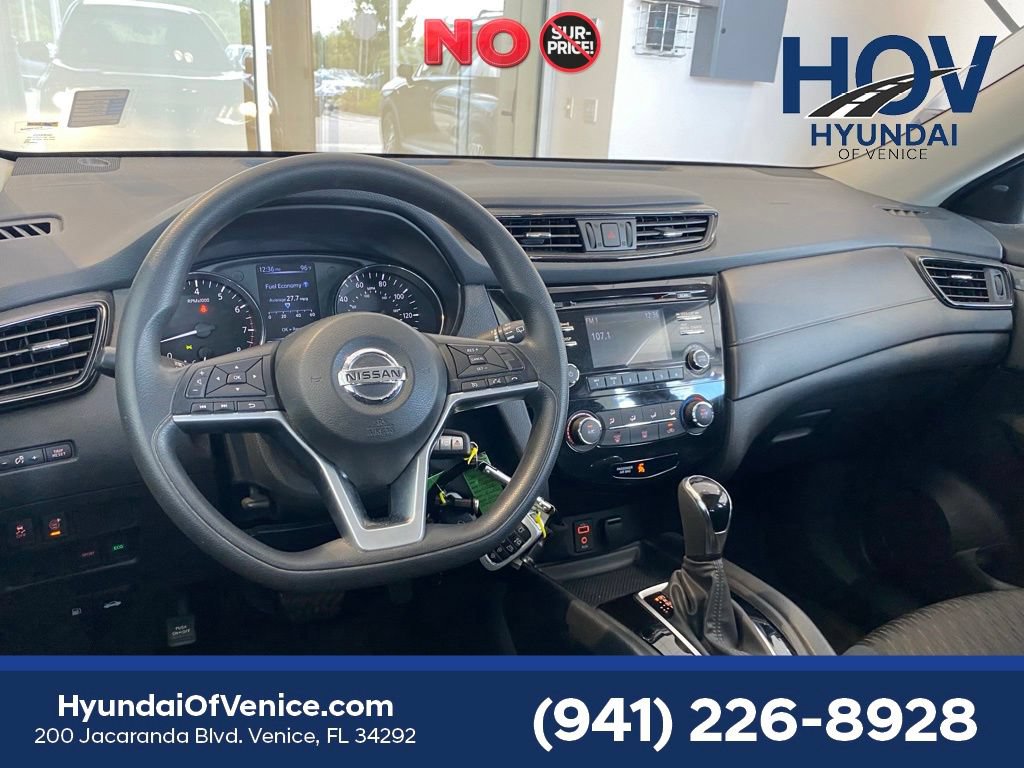 Used 2017 Nissan Rogue S FWD image 10