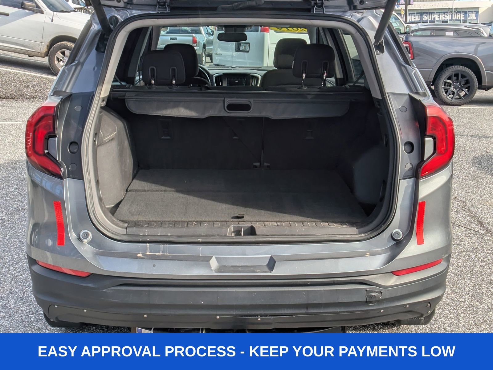 Used 2019 GMC Terrain SLE w/ Driver Convenience Package AWD/4WD image 7