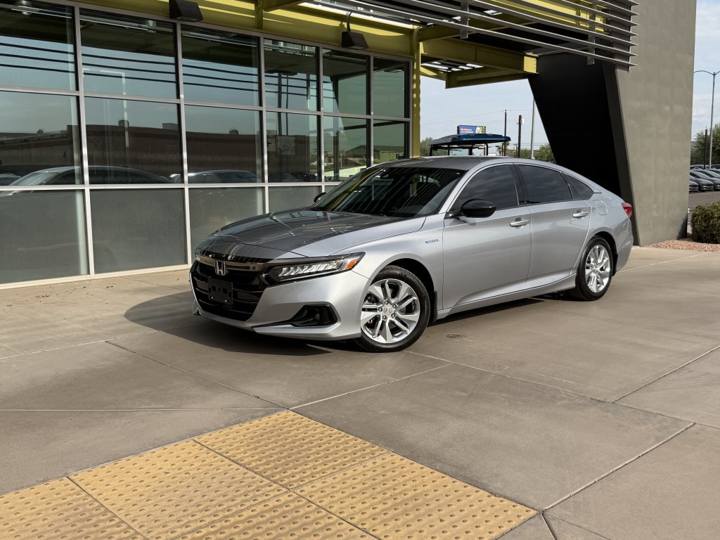 Used 2022 Honda Accord Sport image 1