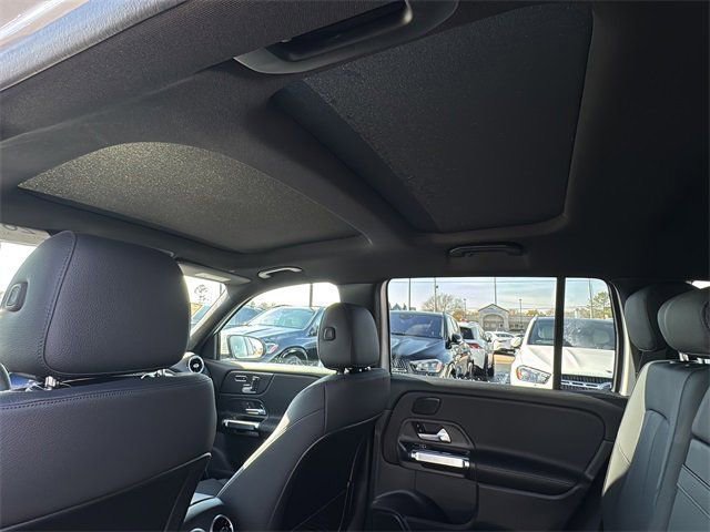 New 2026 Mercedes-Benz GLB 250 image 13