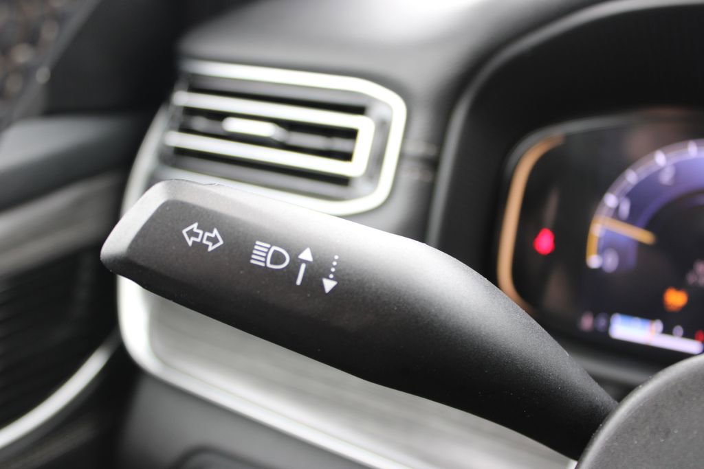 Used 2024 Jeep Wagoneer Series II image 44