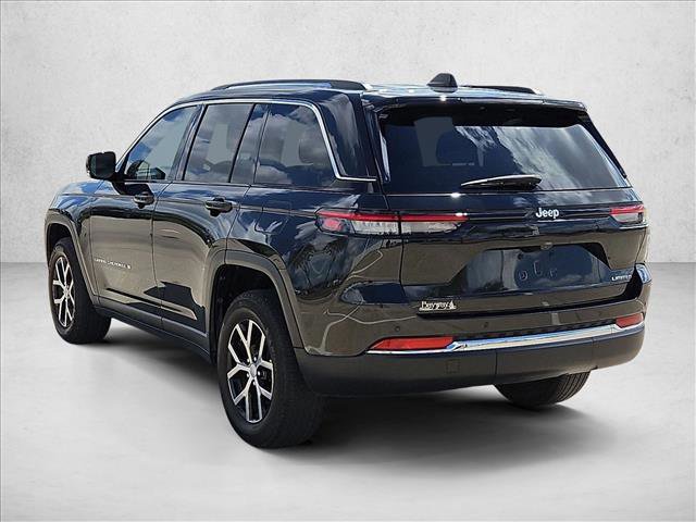 Used 2023 Jeep Grand Cherokee Limited image 8