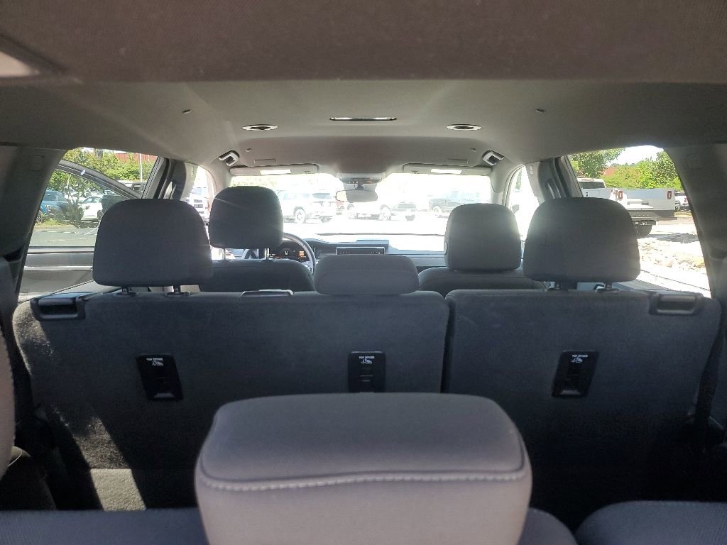 Used 2025 GMC Acadia Elevation FWD image 16