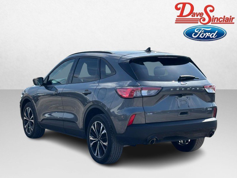 Used 2022 Ford Escape SE w/ SE Sport Appearance Package AWD/4WD image 9