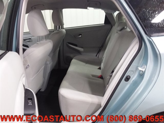 Used 2014 Toyota Prius Two FWD image 12