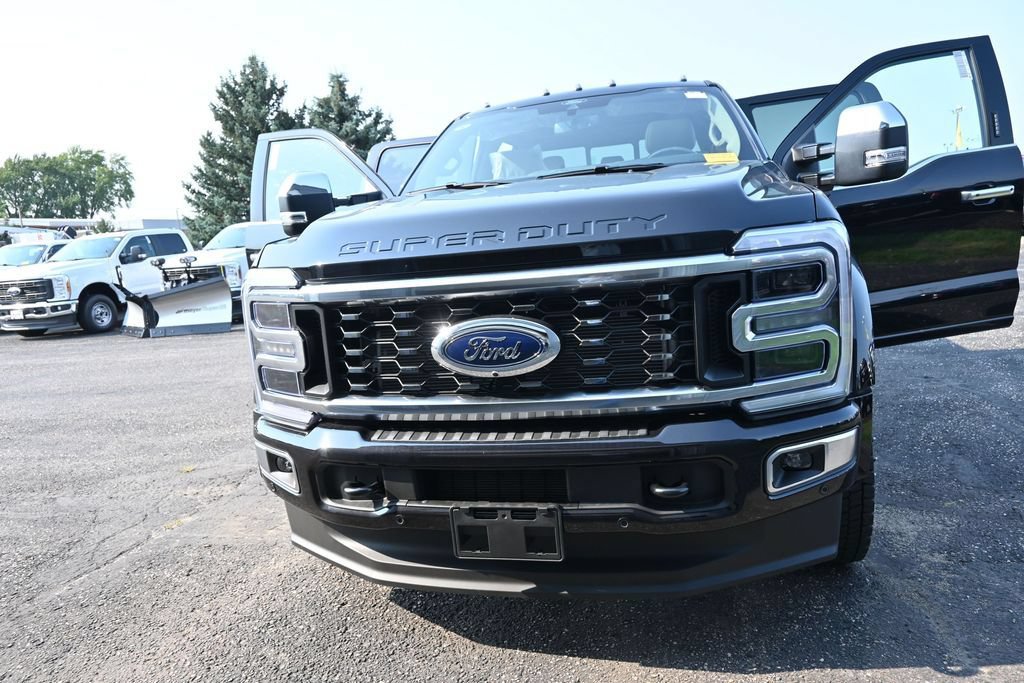 New 2026 Ford F450 Platinum w/ Platinum Plus Package AWD/4WD image 83