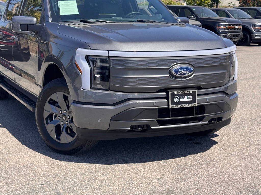 Certified 2022 Ford F150 Lightning Lariat w/ Tow Technology Package AWD/4WD image 3