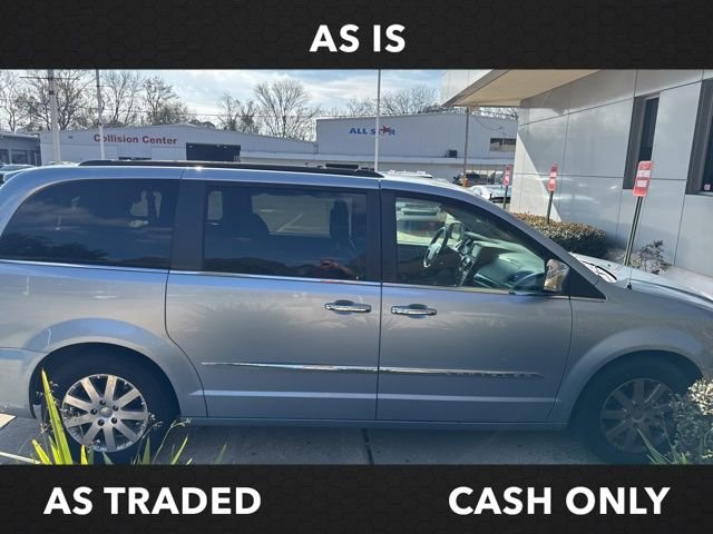 Used 2012 Chrysler Town & Country Touring-L w/ Entertainment Group #2 image 9