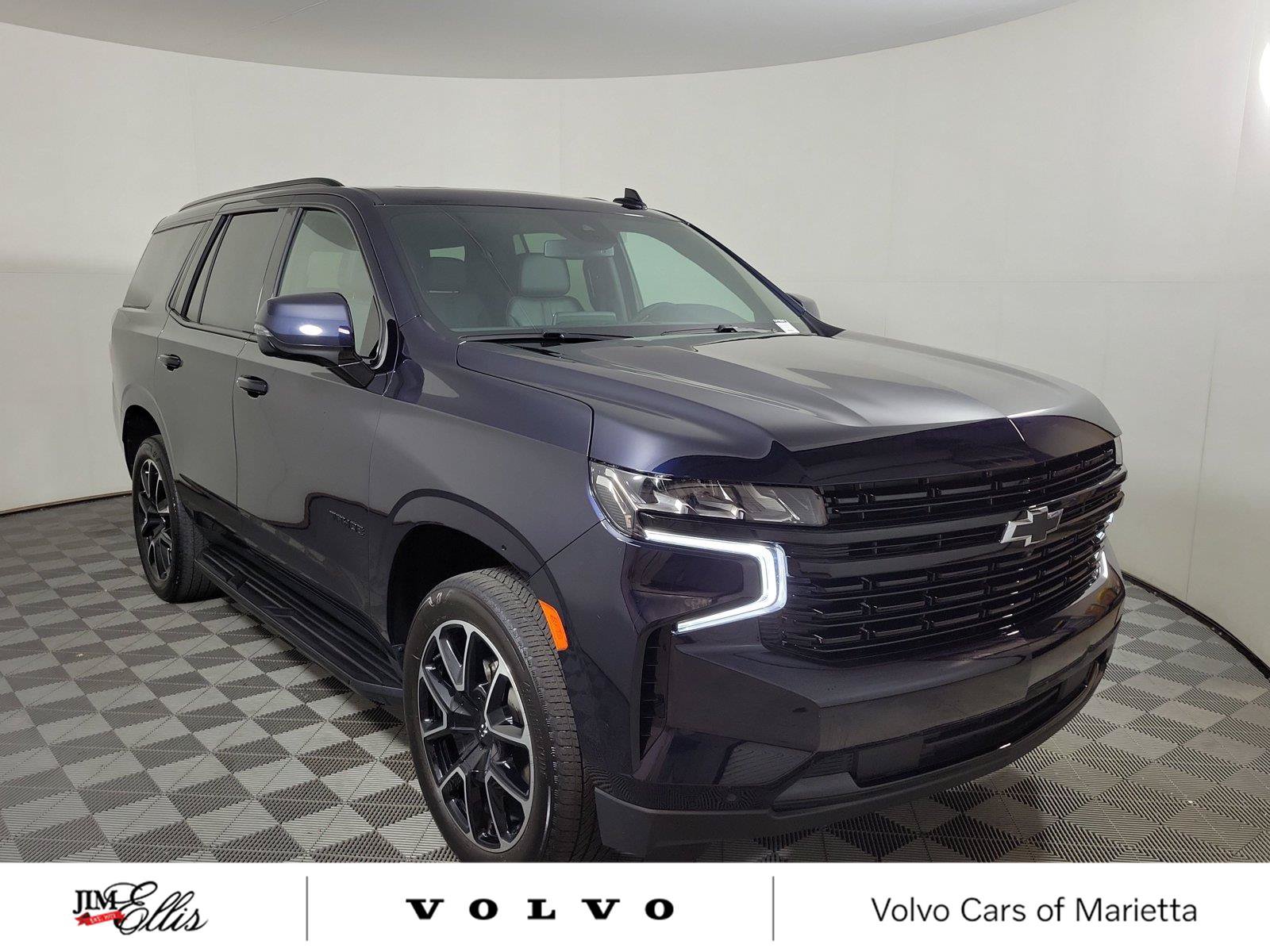 Used 2024 Chevrolet Tahoe RST w/ Luxury Package AWD/4WD image 1
