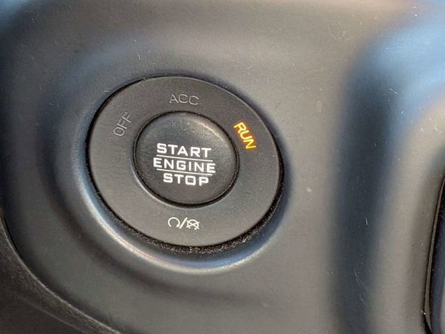 Used 2019 Jeep Wrangler Unlimited Sport image 29