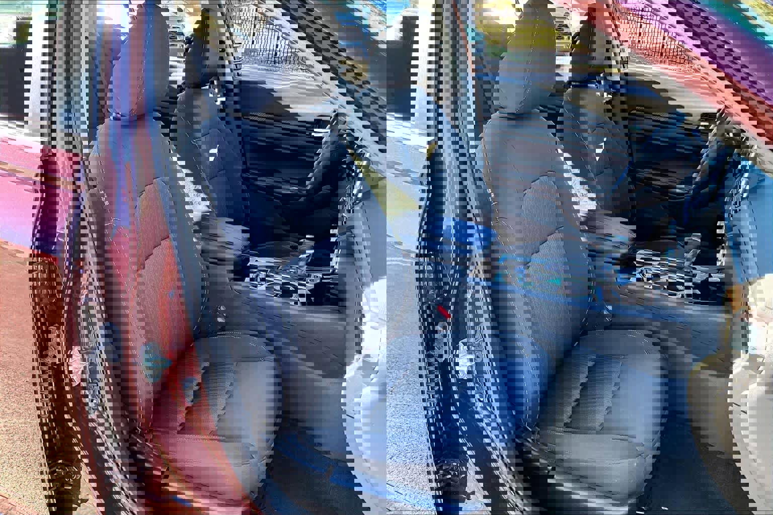 Used 2024 Nissan Altima 2.5 SV image 9