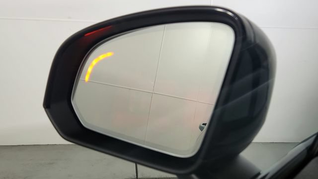 Certified 2026 Volvo XC40 B5 Plus w/ Protection Package Premier AWD/4WD image 29