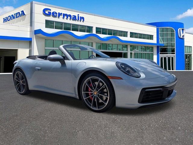 Used 2020 Porsche 911 Cabriolet image 3