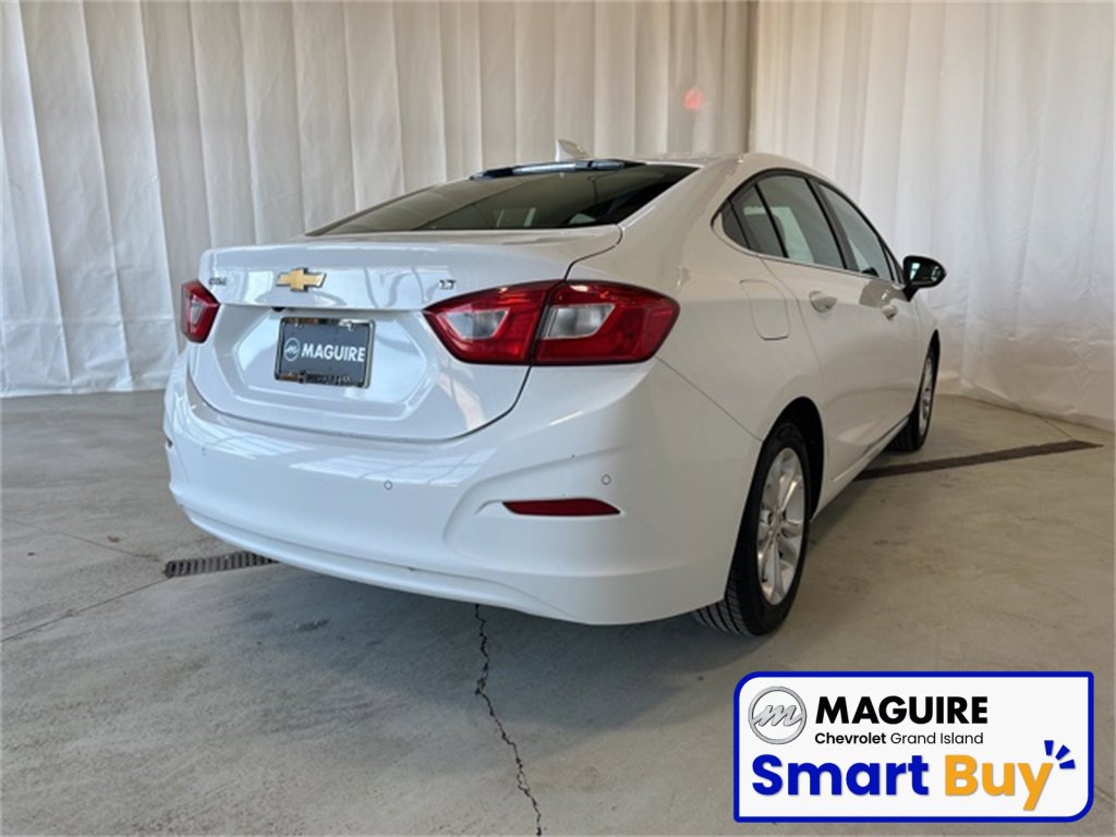 Used 2019 Chevrolet Cruze LT w/ Convenience Package image 29