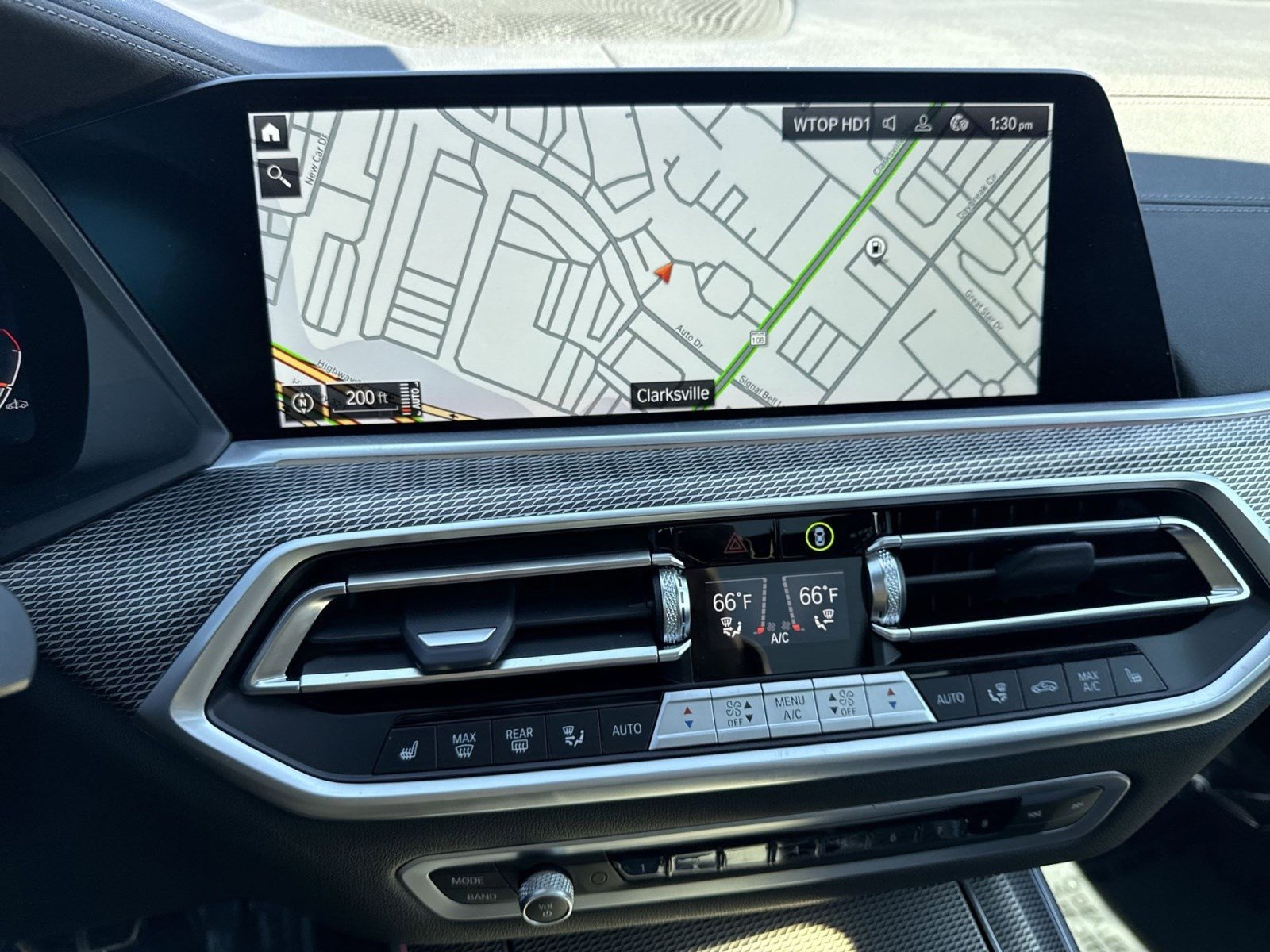 Used 2023 BMW X5 xDrive40i w/ M Sport Package image 17