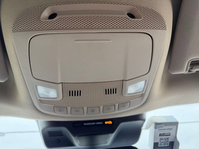 Used 2024 Ford Expedition Max XLT image 18