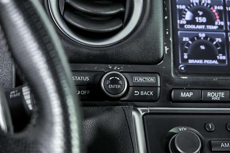 Used 2009 Nissan GT-R Premium AWD/4WD image 23