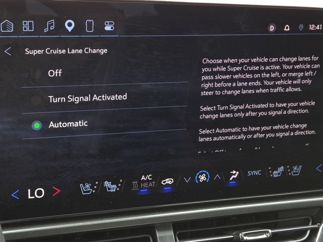 Certified 2025 Chevrolet Equinox EV RS w/ Active Safety Package 3 AWD/4WD image 36
