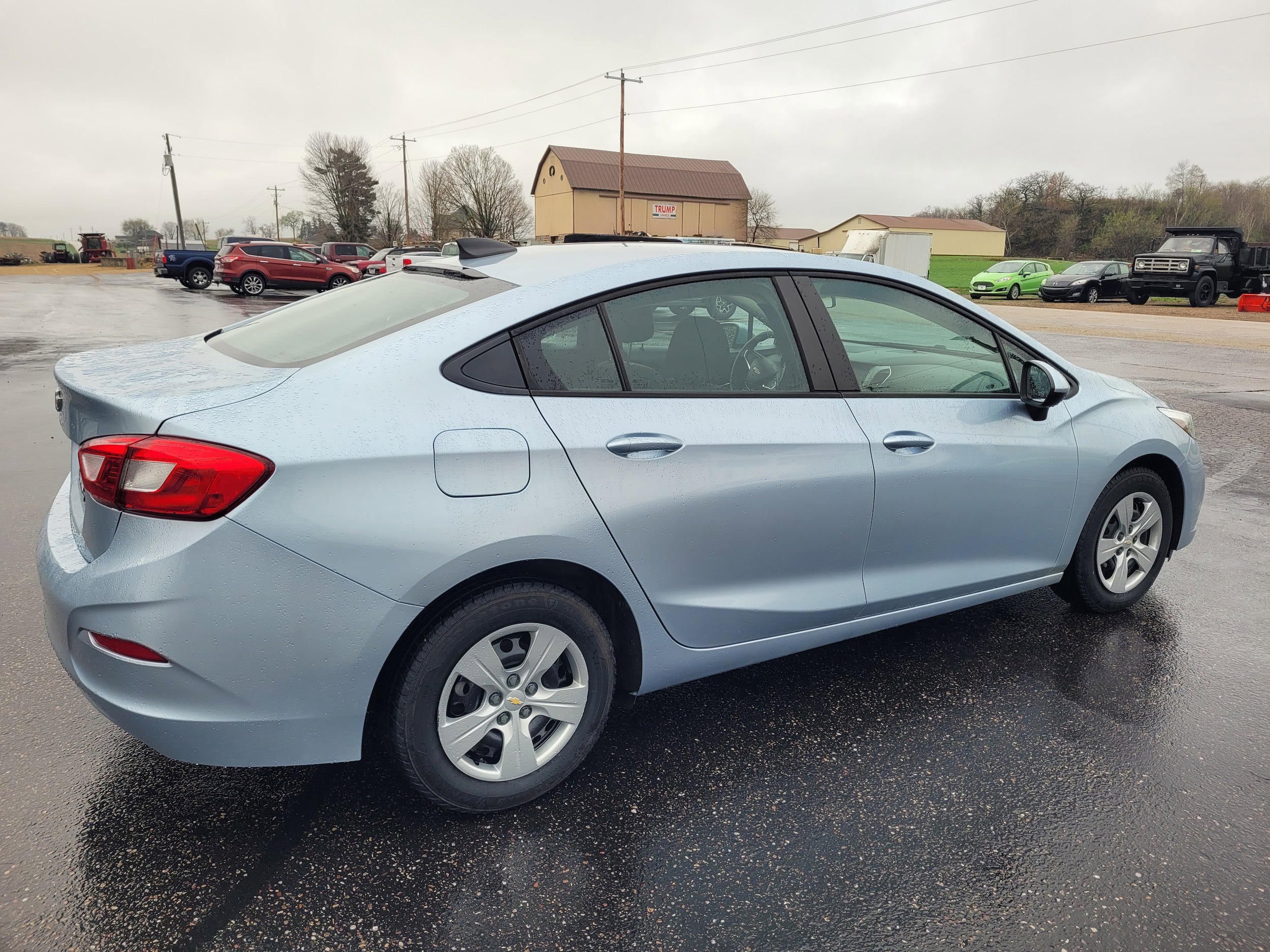 Used 2018 Chevrolet Cruze LS FWD image 5