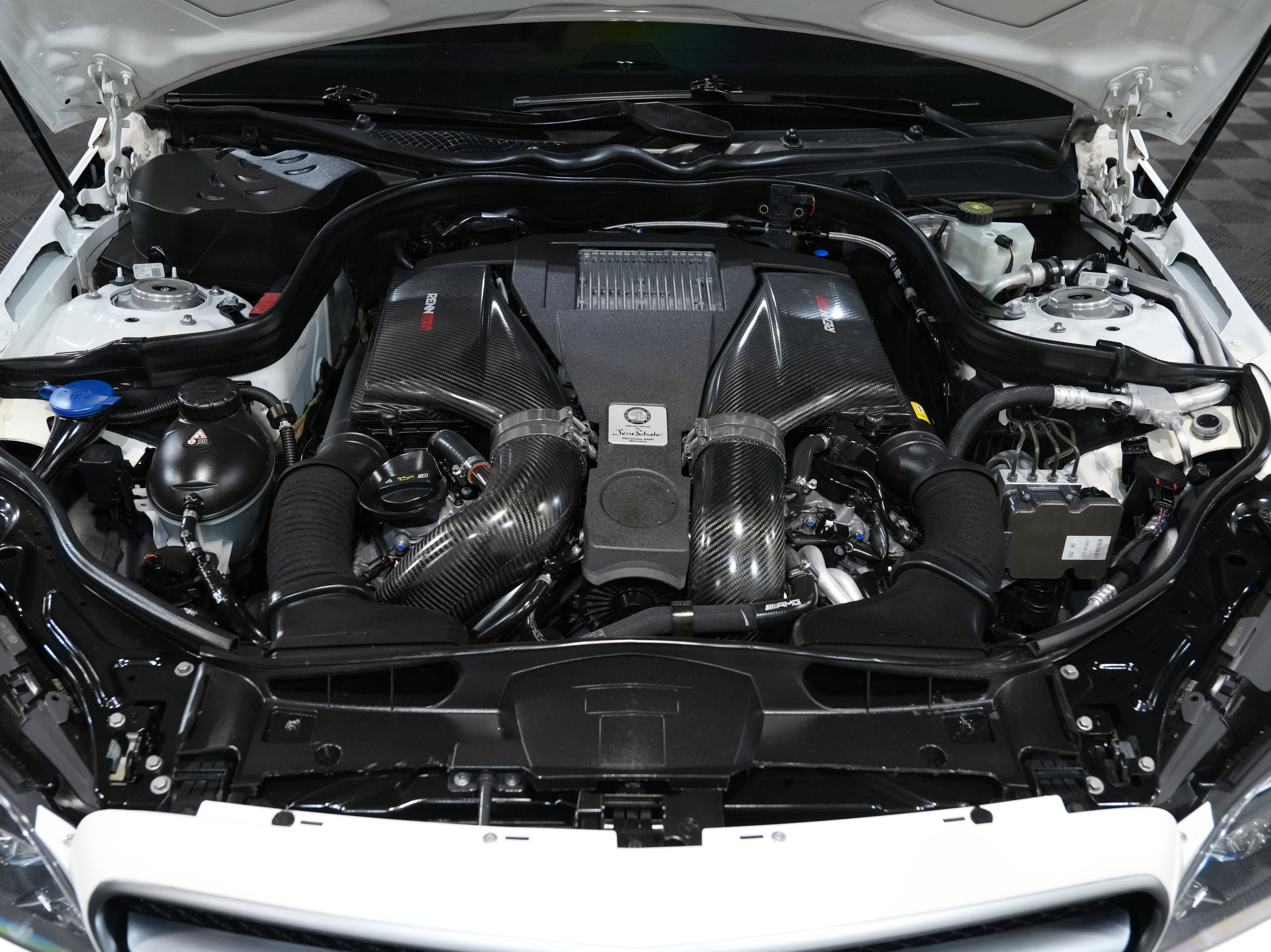 Used 2014 Mercedes-Benz E 63 AMG S-Model image 60