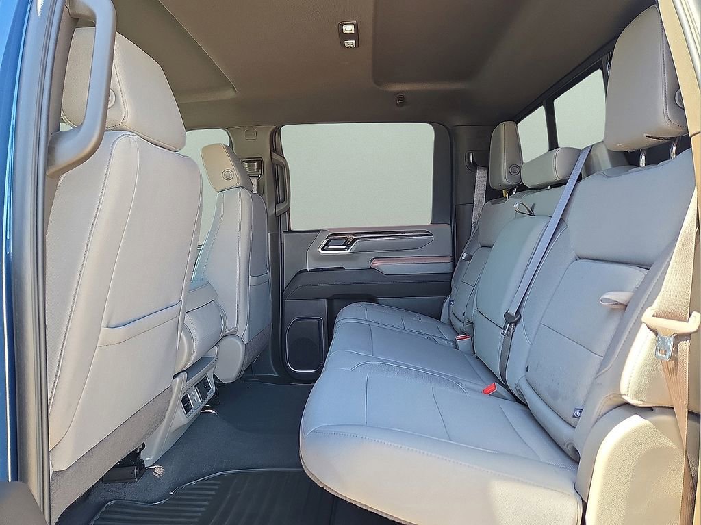 Used 2025 Chevrolet Silverado 2500 LT w/ All Star Edition image 16