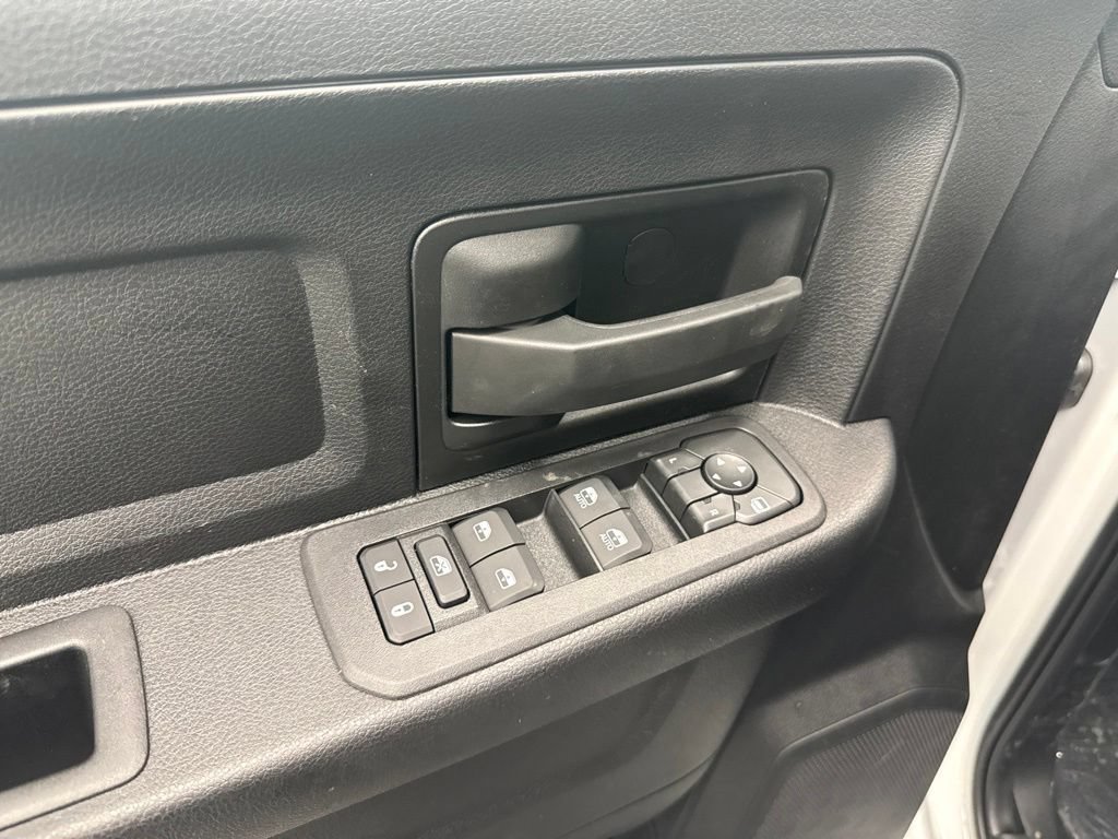 New 2026 RAM 3500 Tradesman AWD/4WD image 16