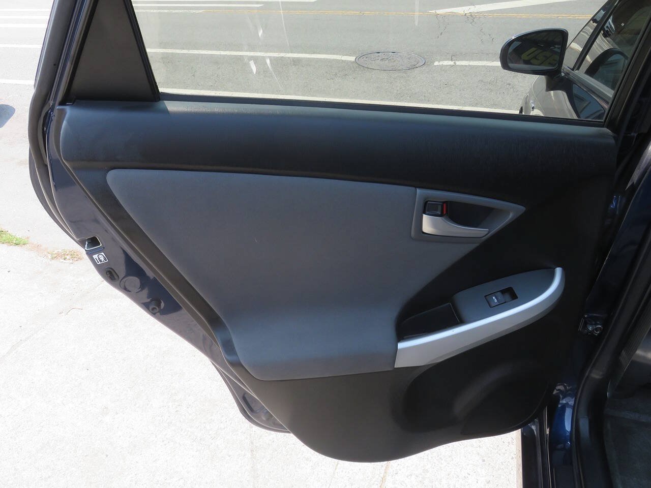 Used 2013 Toyota Prius Three FWD image 28