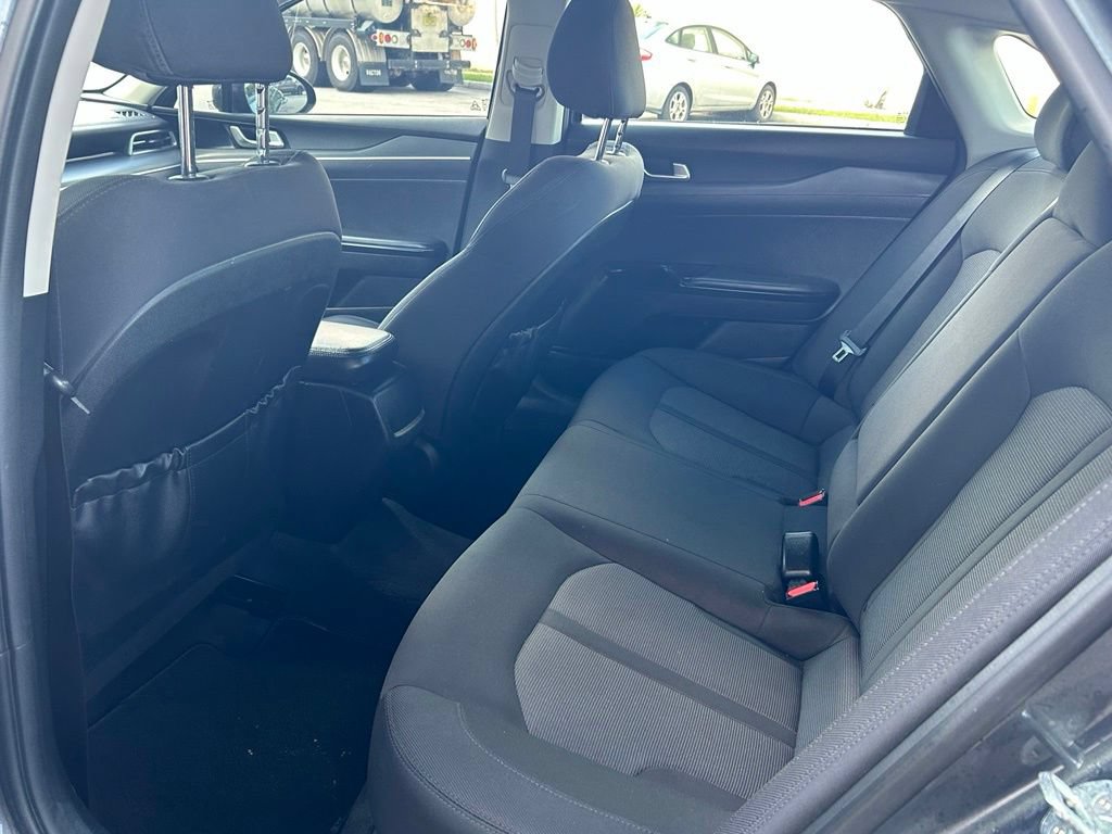 Used 2021 Kia K5 LXS FWD image 36