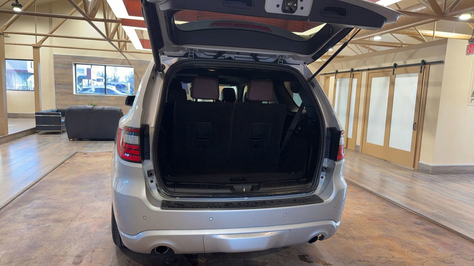 Used 2025 Dodge Durango R/T w/ Blacktop Package image 17