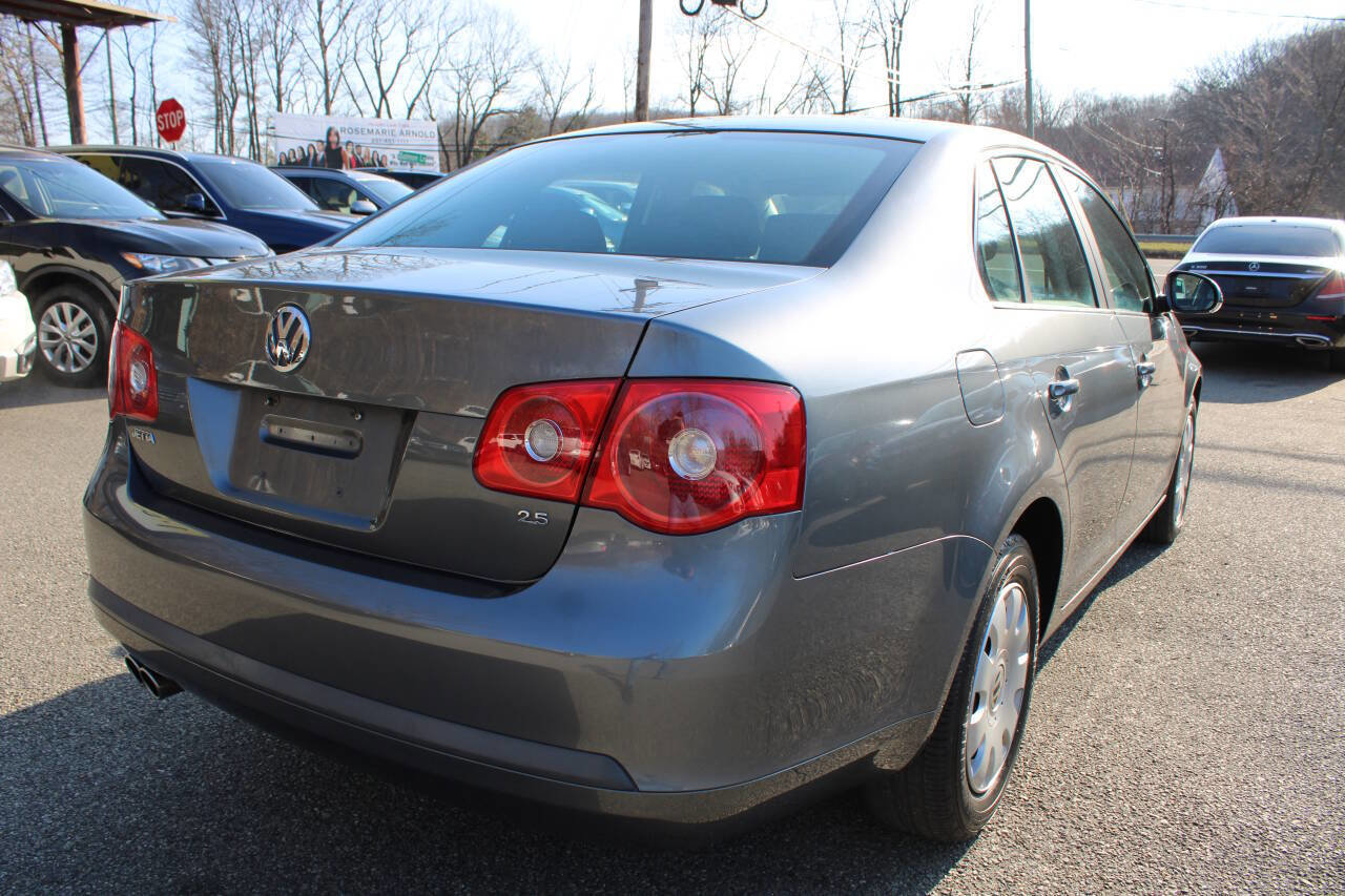 Used 2006 Volkswagen Jetta Value Edition image 8