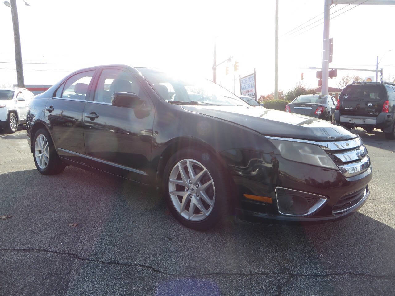 Used 2012 Ford Fusion SEL FWD image 1