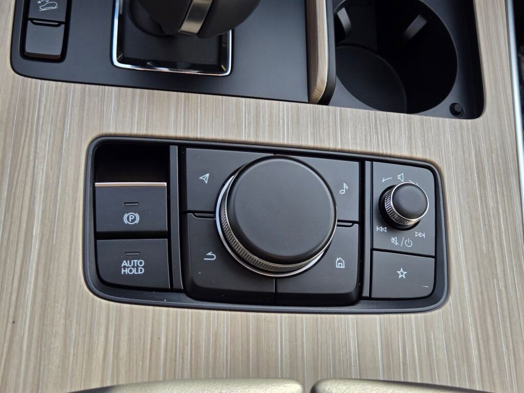 New 2026 MAZDA CX-90 Plug-In Hybrid w/ Preferred AWD/4WD image 28